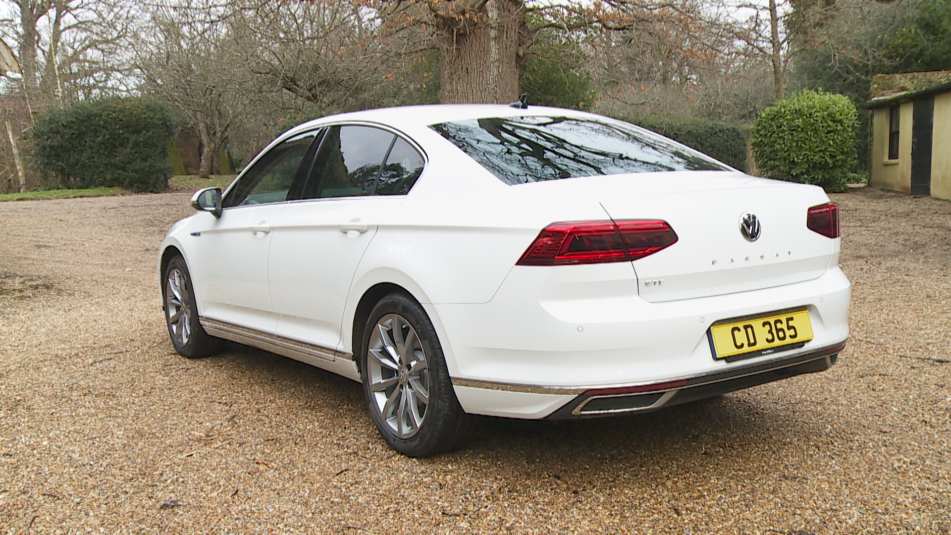 Volkswagen PASSAT SALOON Electric Lease